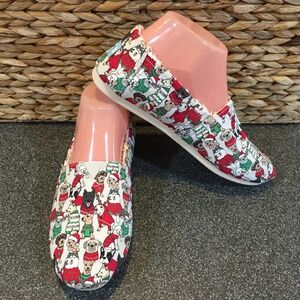 Toms Red and Green Dog Pattern Flats